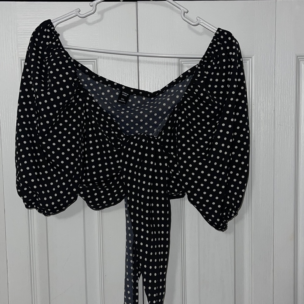 Women’s Polka Dot Tie-Up Blouse